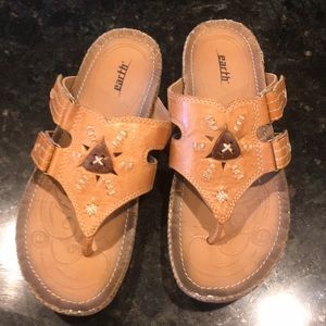 Earth Tan Leather Maya Sandal 8.5 B